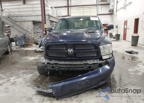 2012 Ram 1500 Sport из США, поврежденный, VIN 1C6RD7MT8CS308963